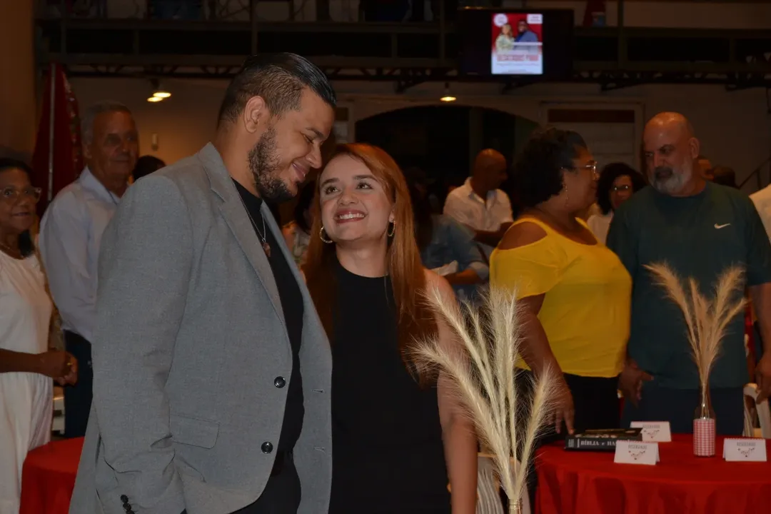 Felicidade Rede de Casais