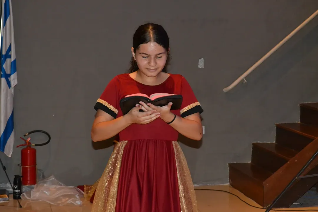 Ester Dança