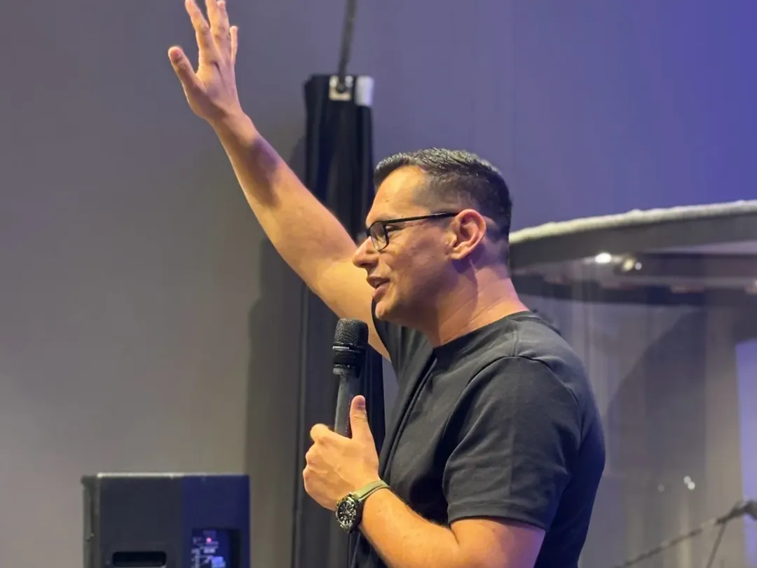 Cleber Ministrando Rede de Homens