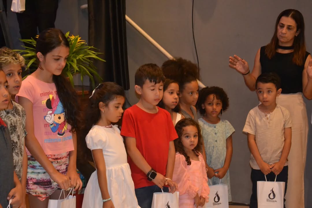 Crianças Viva Kids