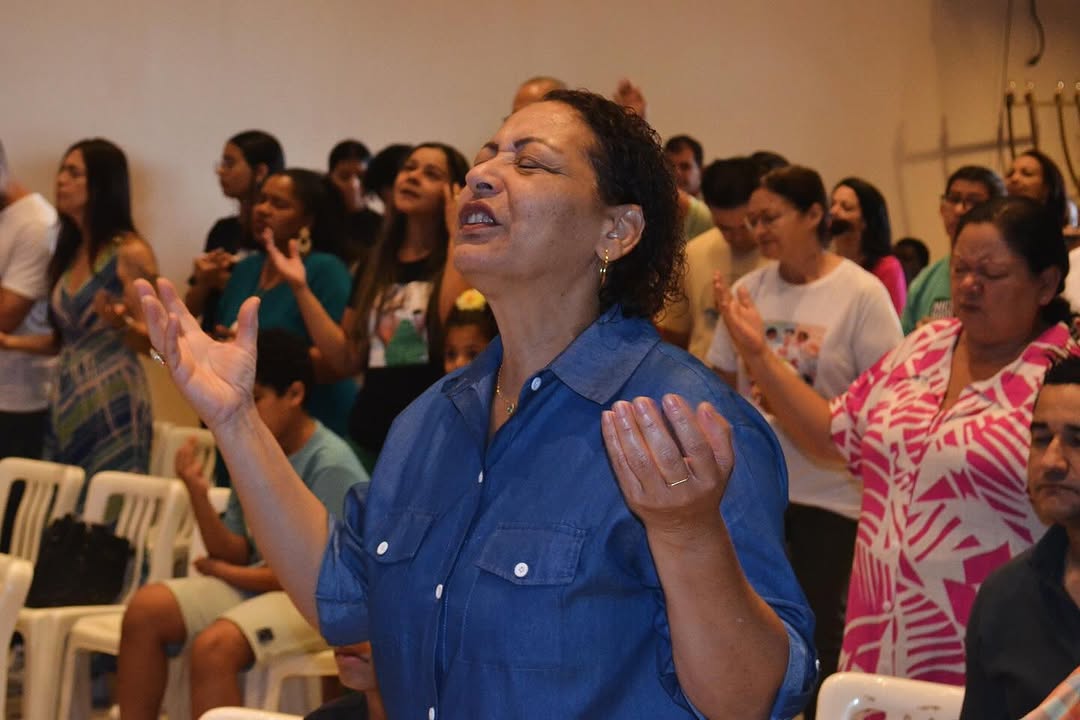 Igreja Mídia